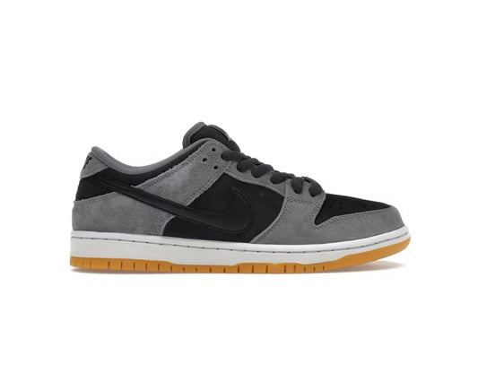 Nike SB Dunk Low Dark Smoke Grey