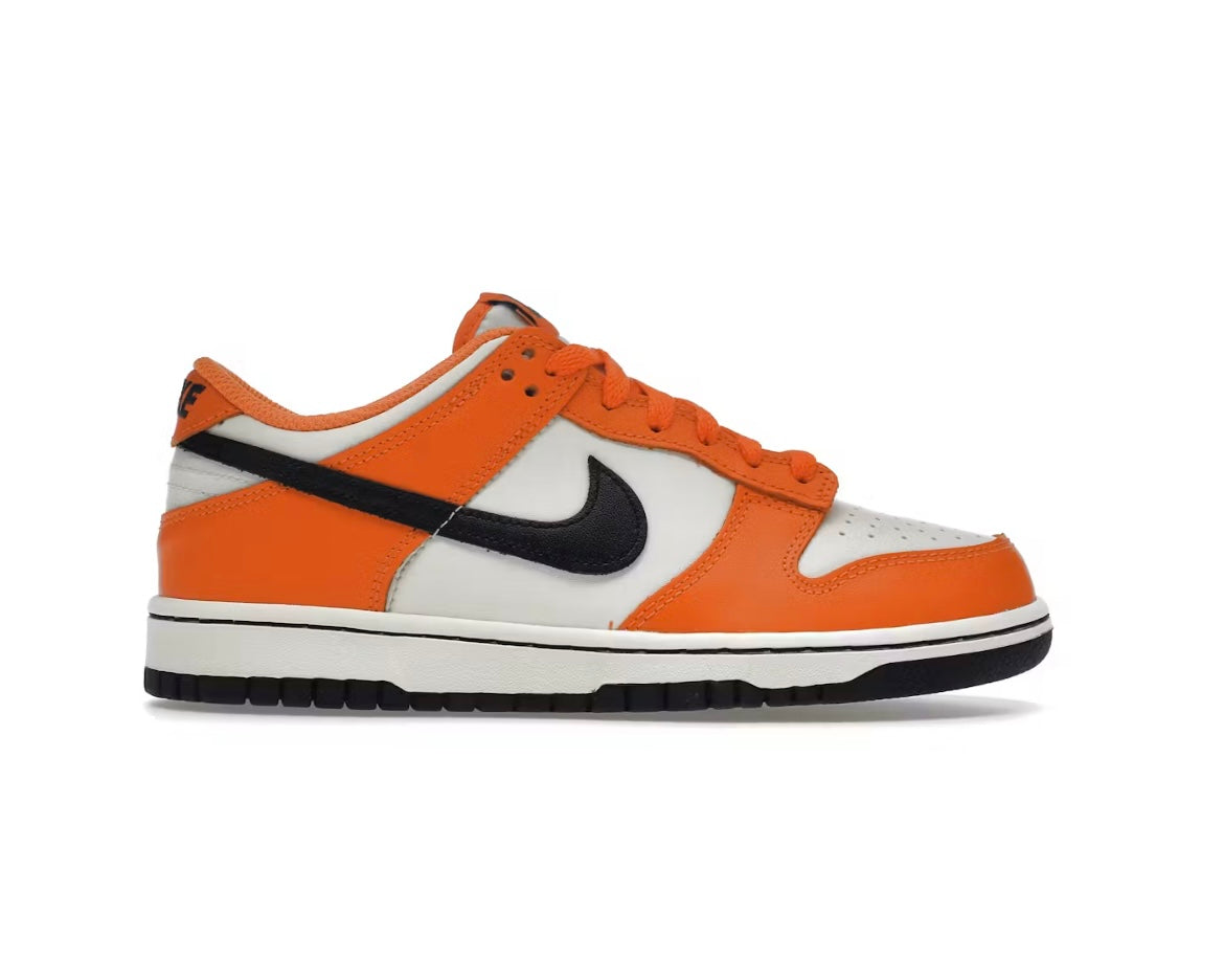 Nike Dunk Low Halloween (2022)