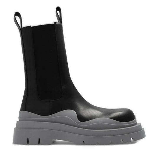 Botega Veneta Tire Boot Black Grey
