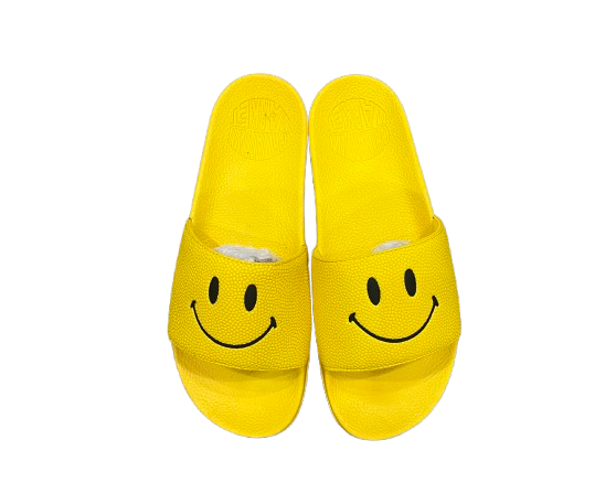 Chinatown Market Slides Yellow