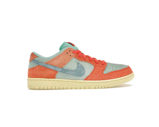 Nike SB Dunk Low Orange Emerald Rise