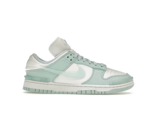 Nike Dunk Low Twist Jade Ice