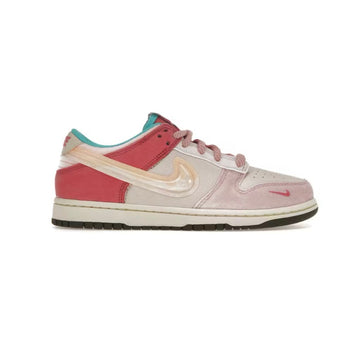 Nike Dunk x Social Status Strawberry Milk (PS)