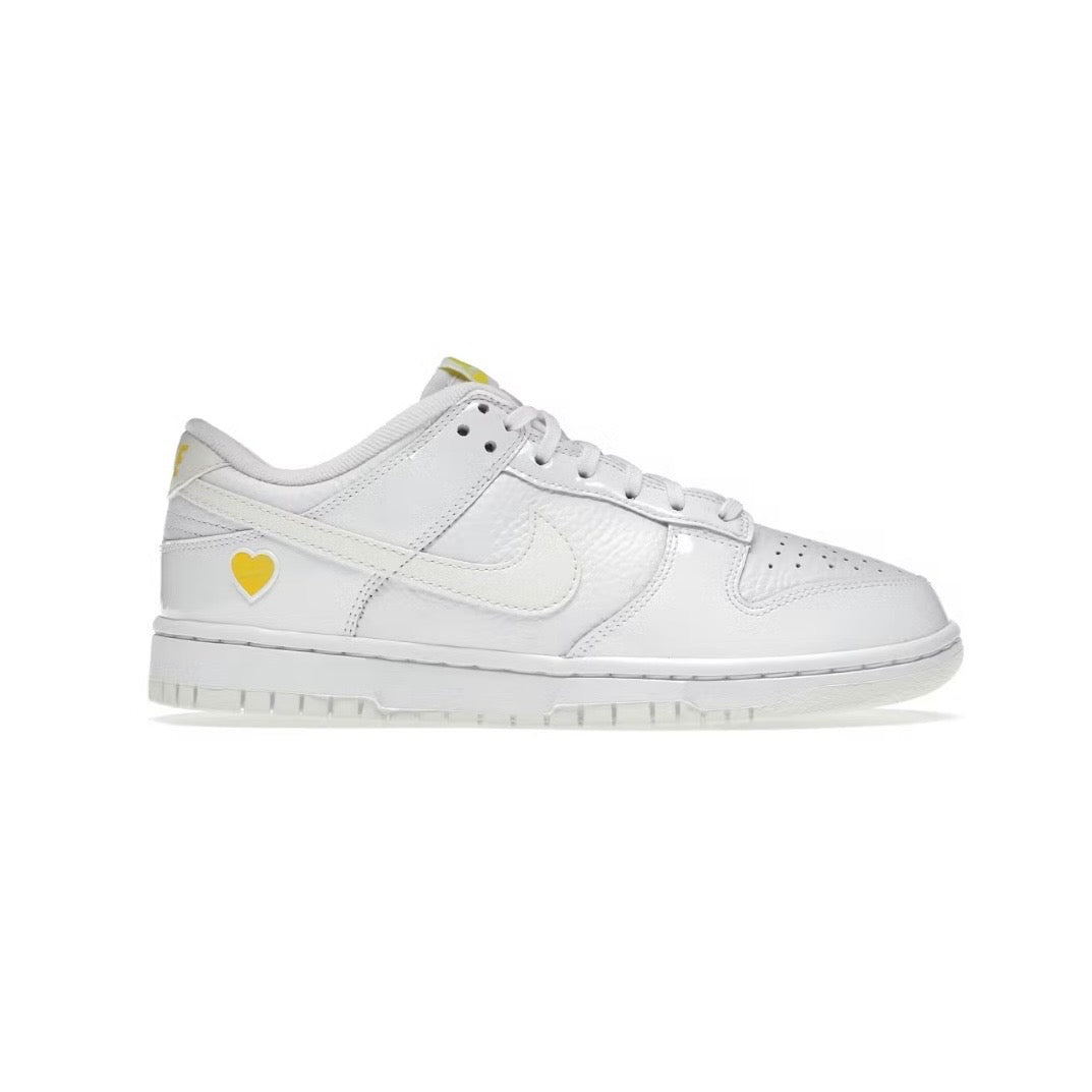 Nike Dunk Low Yellow Heart
