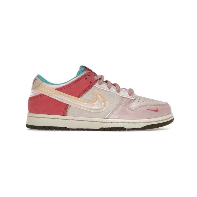 Nike Dunk x Social Status Strawberry Milk (PS)